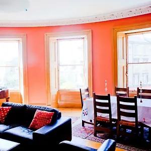 epicurean-clerk-apartment.edinburghhotelsuk.org/
